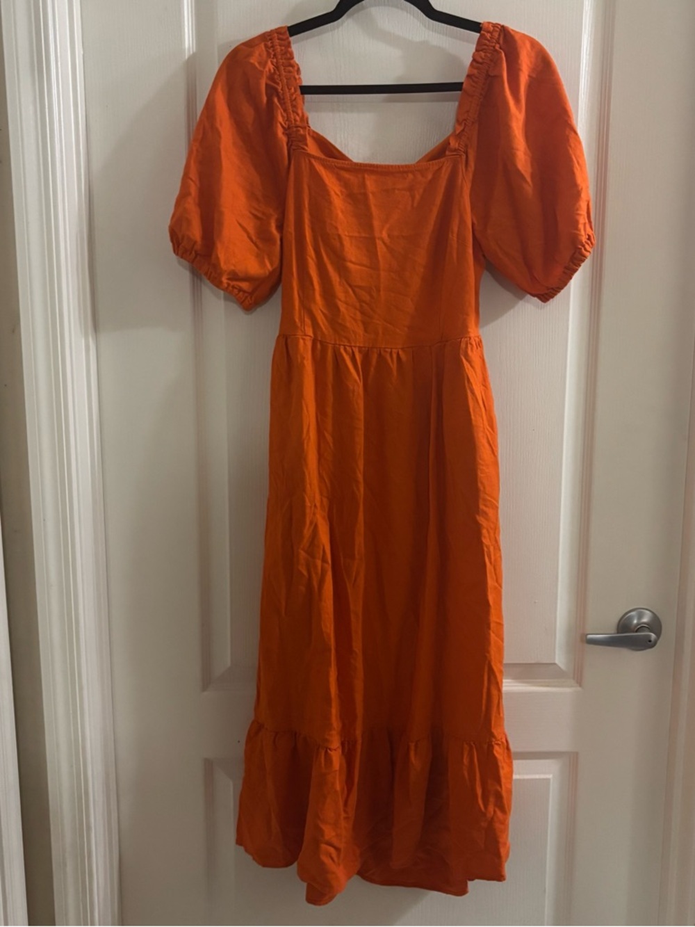 Who What Wear Bright Orange Puff-Sleeve Midi Dress